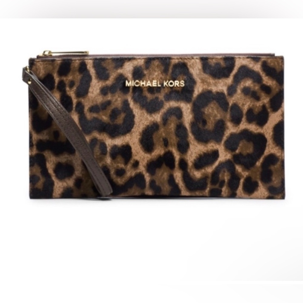 Michael Kors wristlet